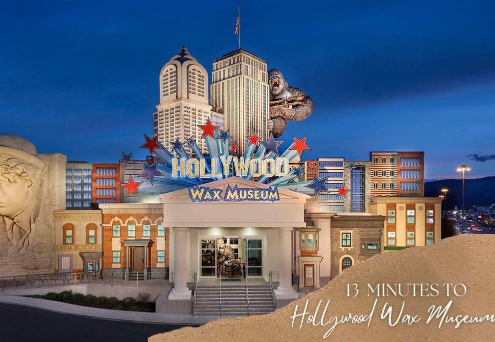 Willow Trace: Family Retreat, Hot Tub, Gaming! ピジョンフォージ エクステリア 写真